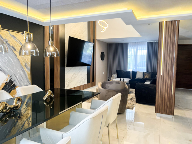 RESIDENCIA JARDINES 